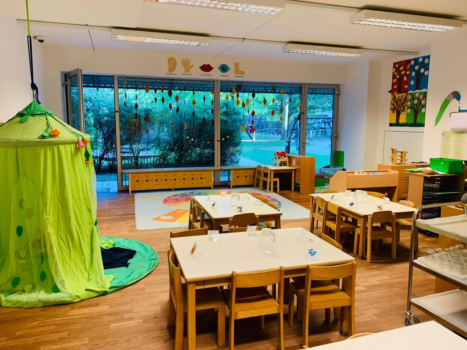 Quiet Corner Classroom Wide at Vienna English Preschool