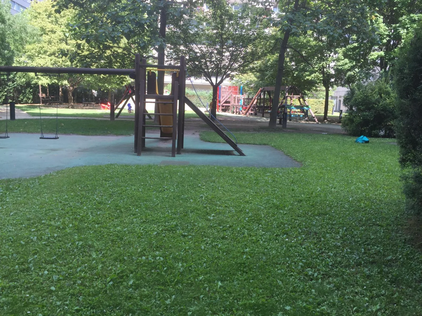 Garden Playground Wide at Vienna English Preschool